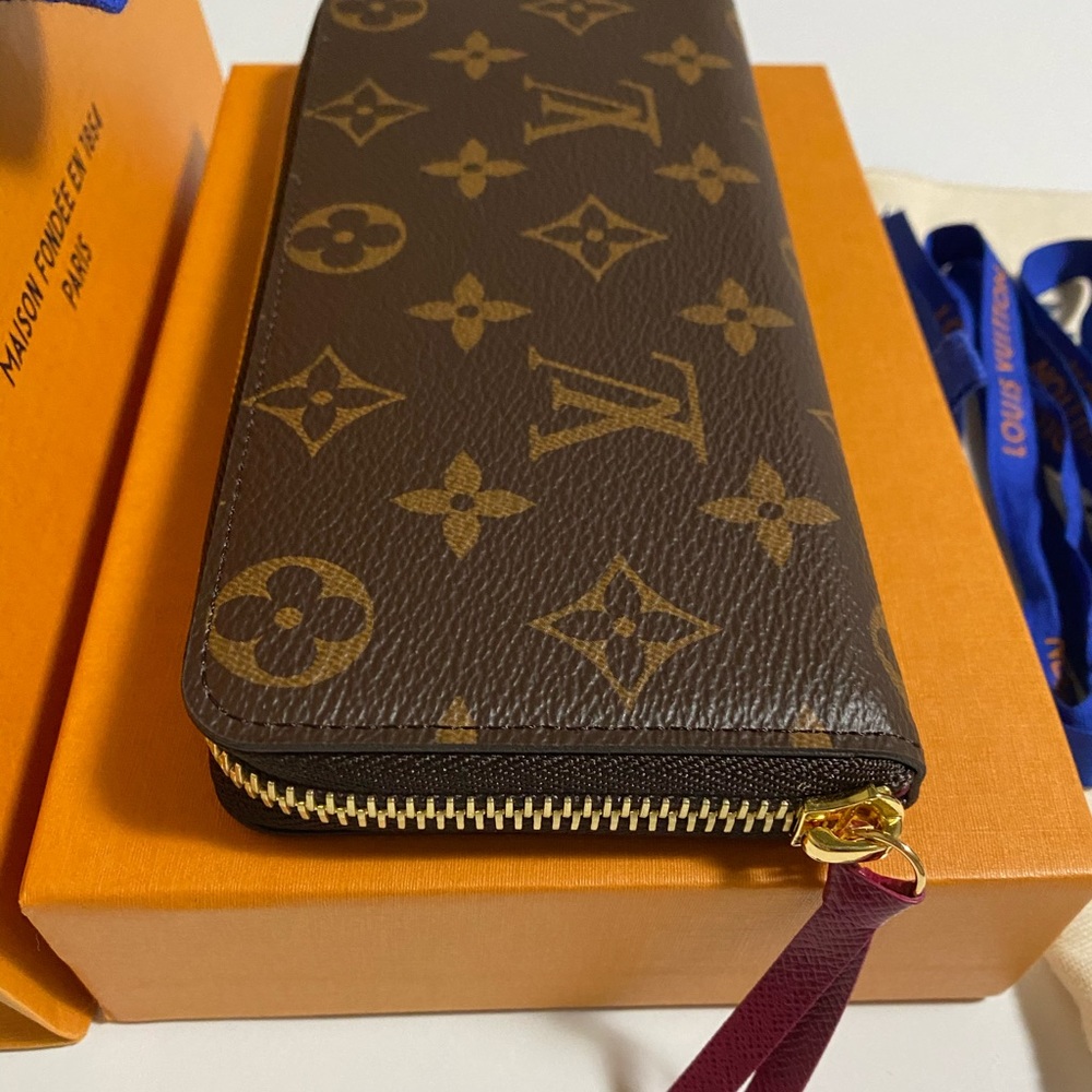 ❌SOLD❌Brand New Louis Vuitton Clémence long wallet - Picture 2 of 9